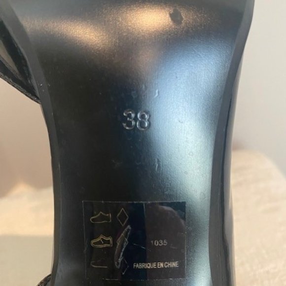 Morgan De Toi Patented Leather Heels - Picture 4 of 6